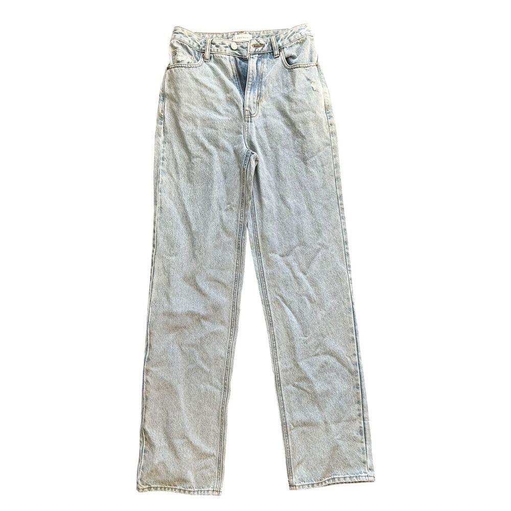PacSun Women’s High-Waisted Mom Jeans Light Wash Straight Leg Jeans 28” Waist
